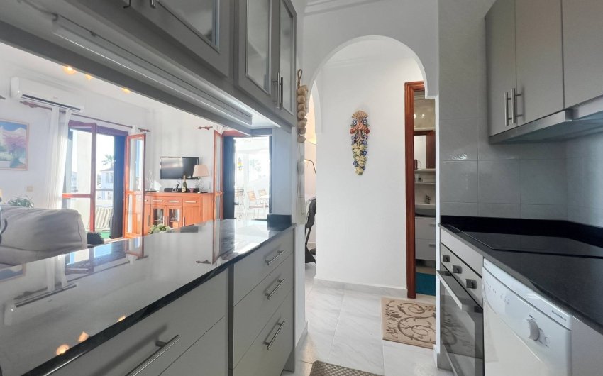 Herverkoop - Bungalow -
Torrevieja - Los Frutales