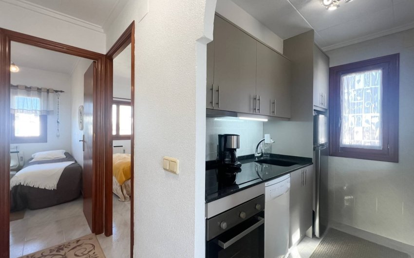 Herverkoop - Bungalow -
Torrevieja - Los Frutales