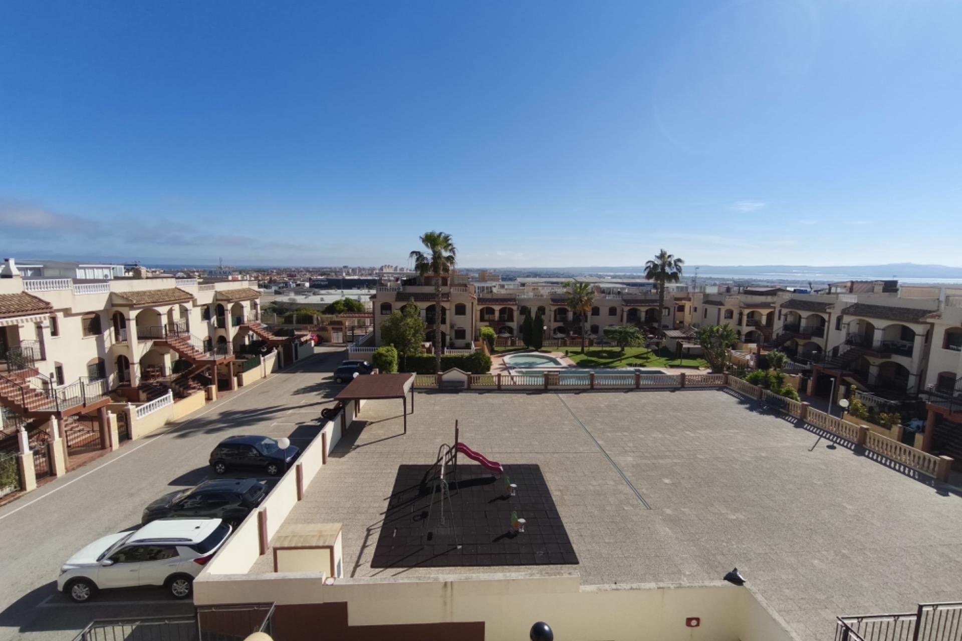 Herverkoop - Bungalow -
Torrevieja - Parque Acuático - Sector 25