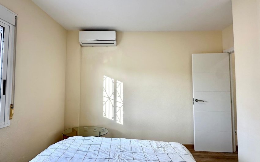 Herverkoop - Bungalow -
Torrevieja - Torreblanca