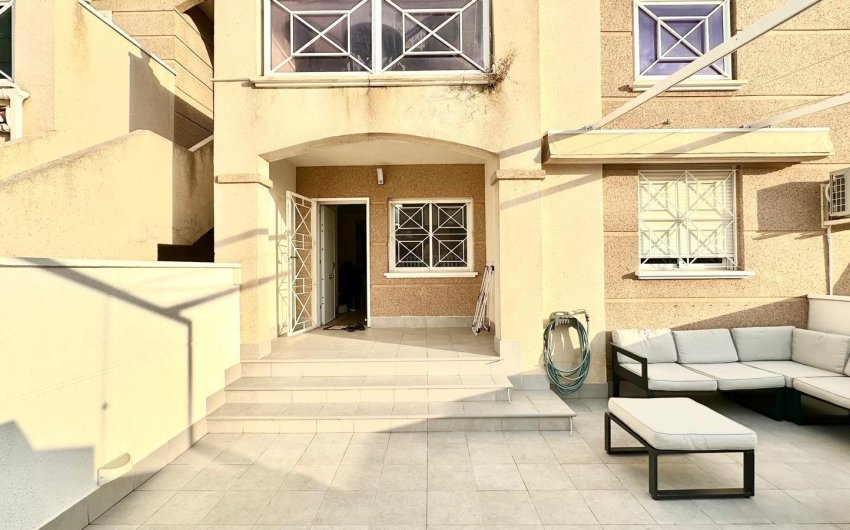 Herverkoop - Bungalow -
Torrevieja - Torreblanca