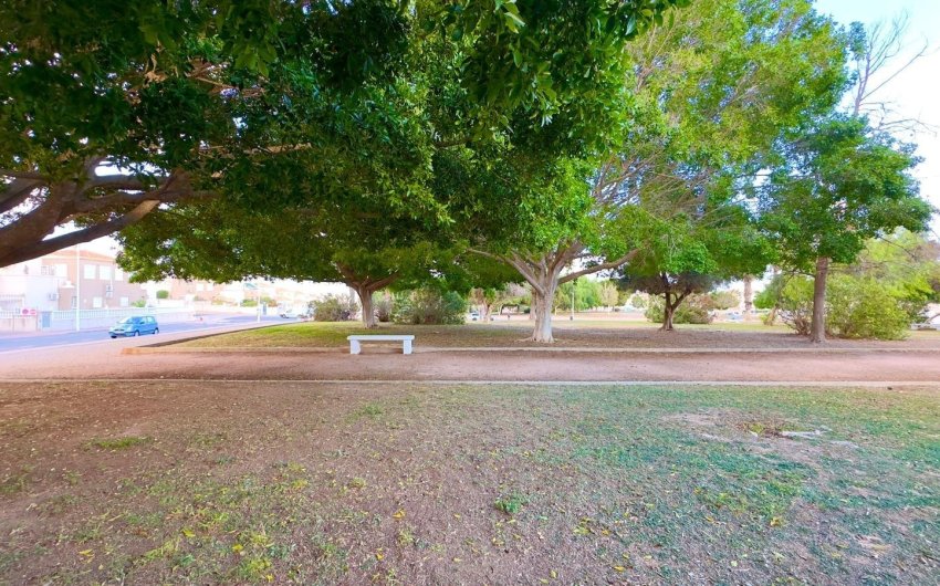 Herverkoop - Bungalow -
Torrevieja - Torreblanca