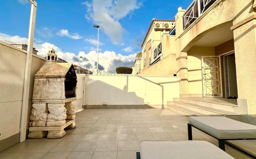Herverkoop - Bungalow -
Torrevieja - Torreblanca