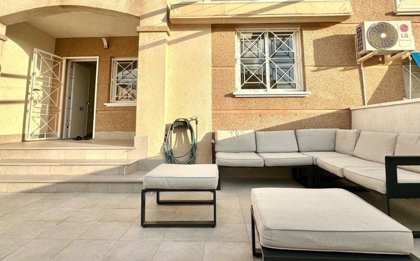 Herverkoop - Bungalow -
Torrevieja - Torreblanca