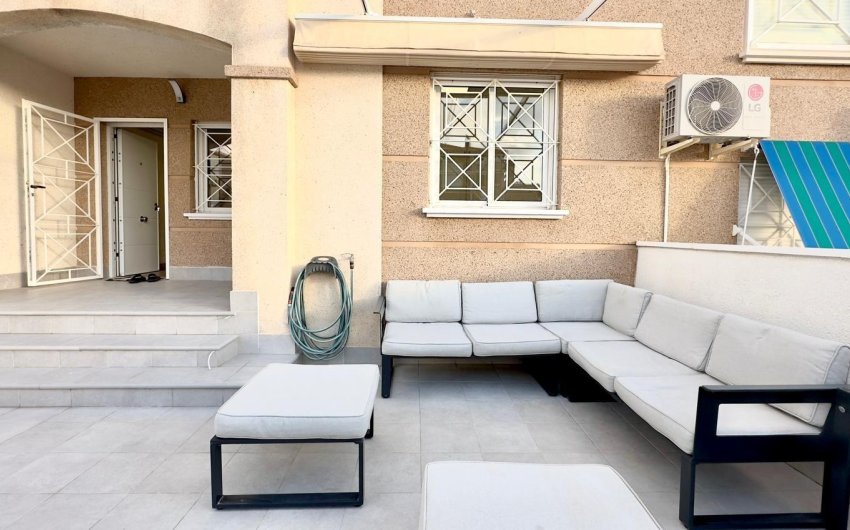 Herverkoop - Bungalow -
Torrevieja - Torreblanca