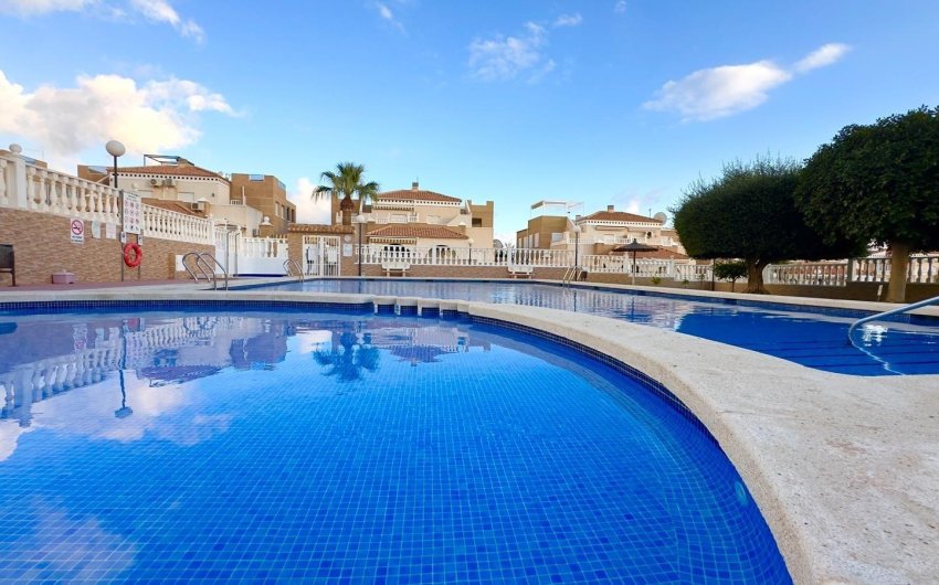 Herverkoop - Bungalow -
Torrevieja - Torreblanca