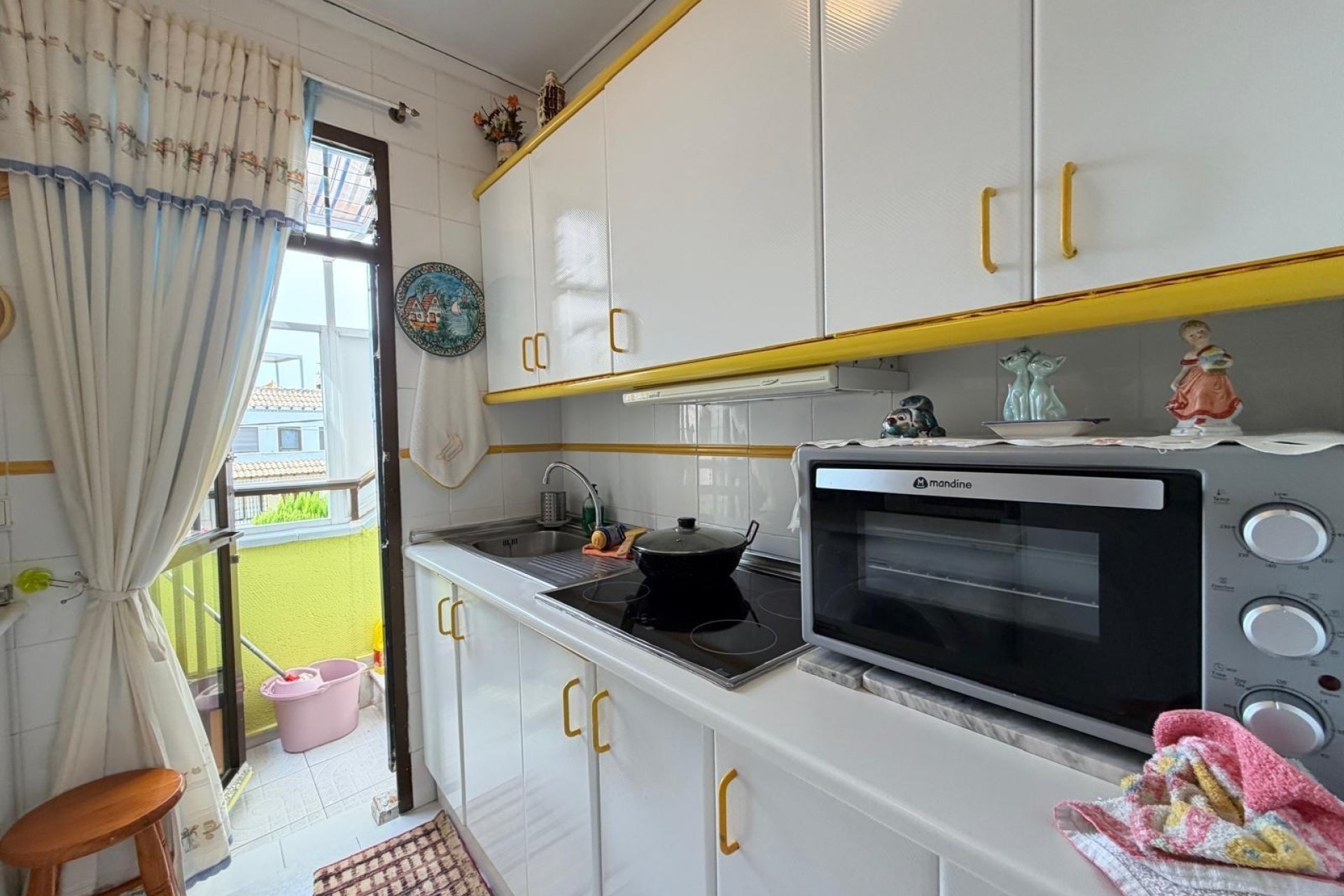 Herverkoop - Bungalow -
Torrevieja - Torreblanca