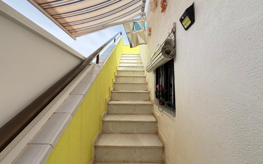 Herverkoop - Bungalow -
Torrevieja - Torreblanca