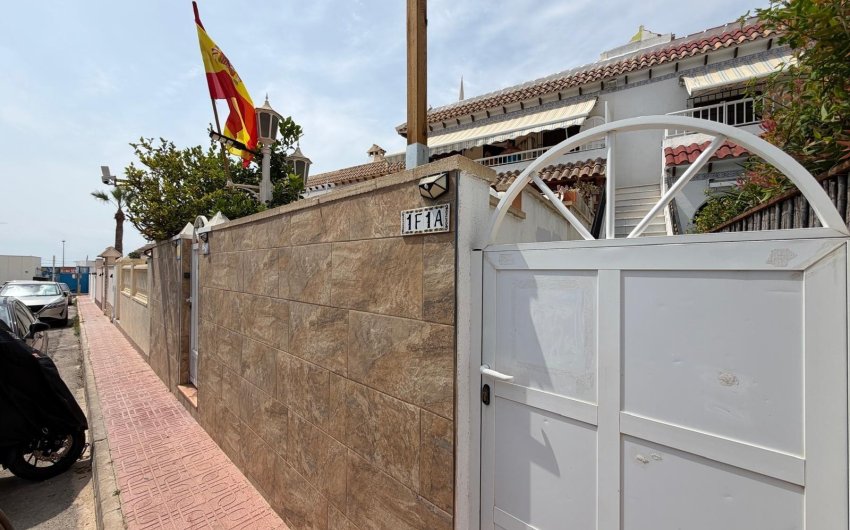Herverkoop - Bungalow -
Torrevieja - Torreblanca