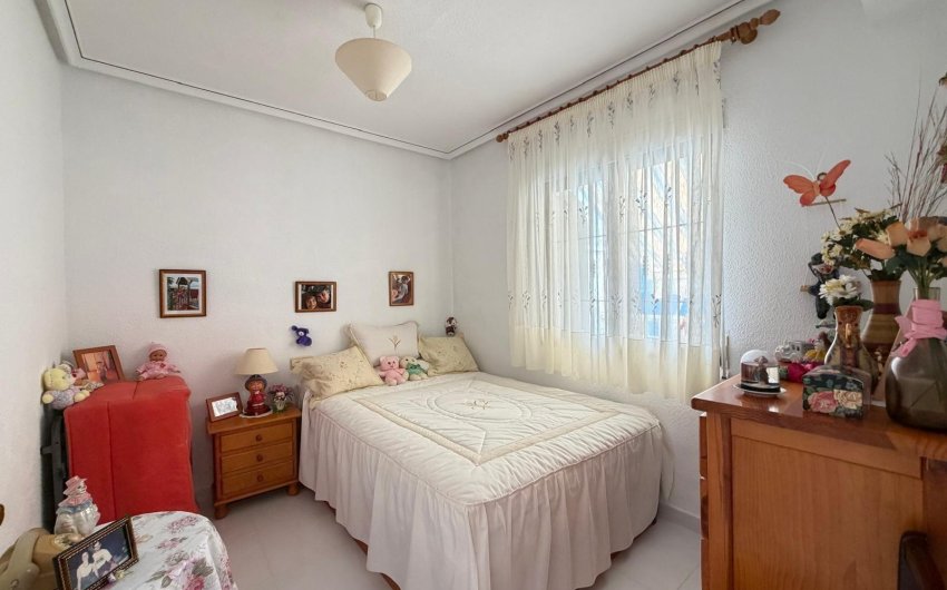 Herverkoop - Bungalow -
Torrevieja - Torreblanca
