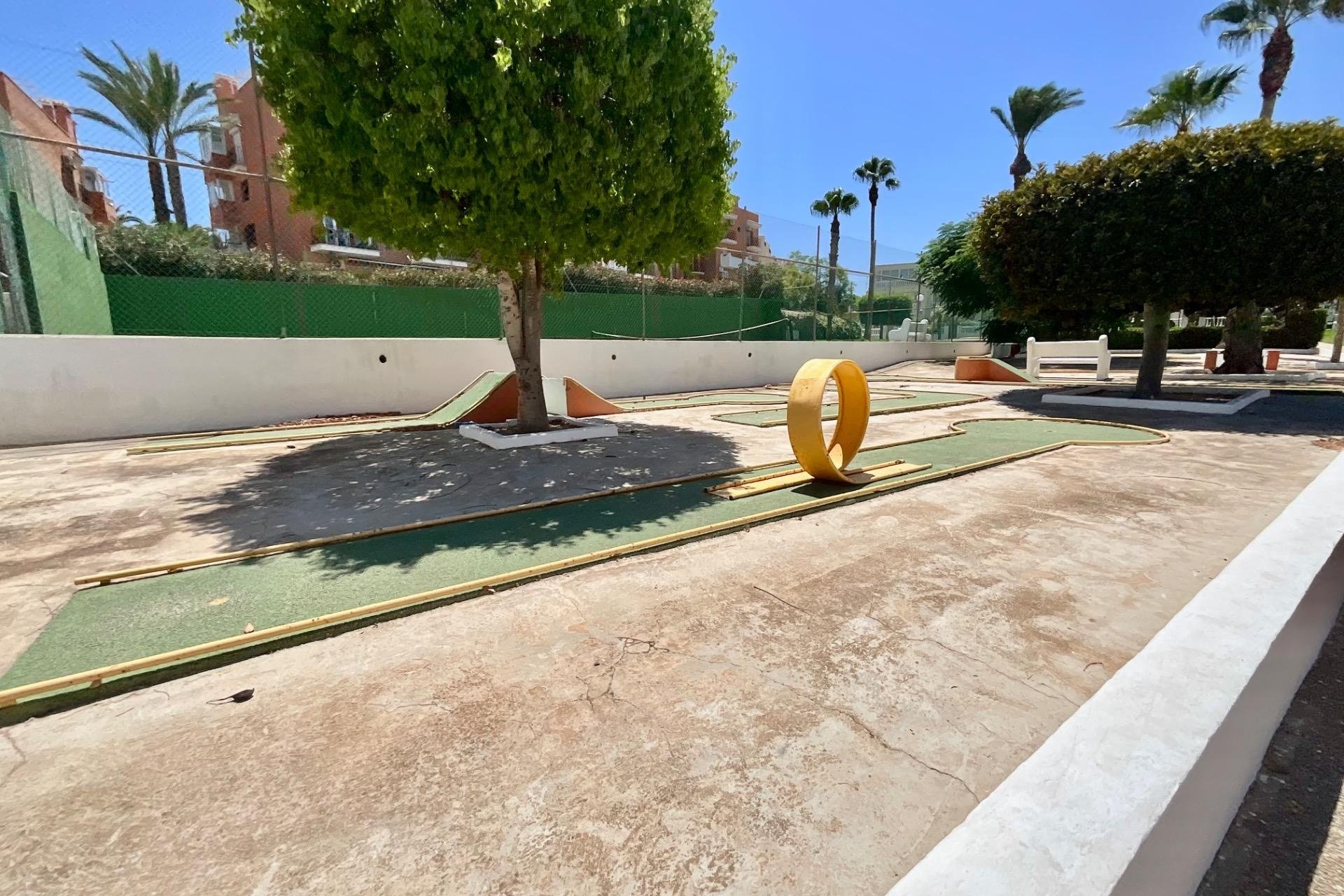 Herverkoop - Bungalow -
Torrevieja - Torreblanca