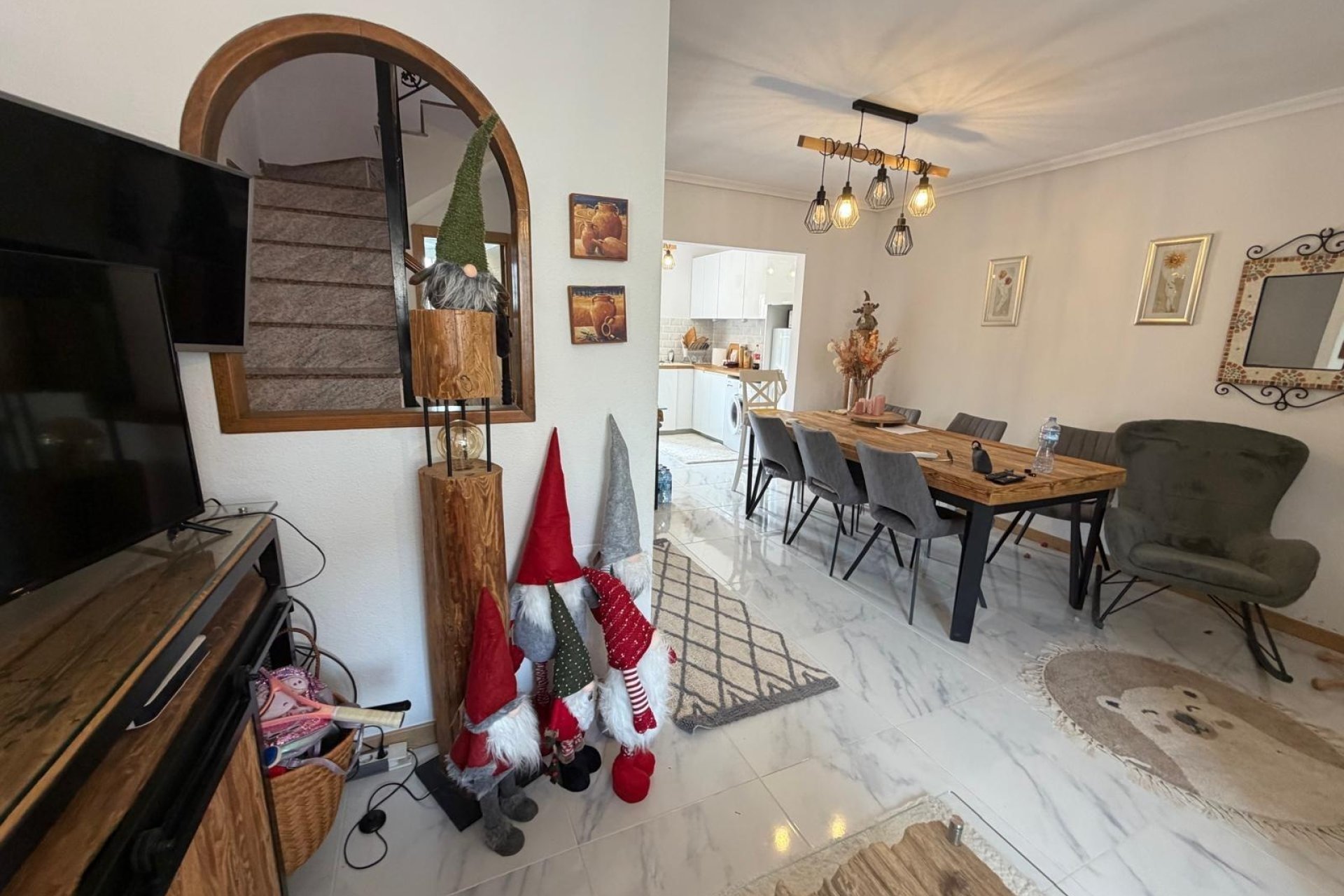 Herverkoop - Bungalow -
Torrevieja - Zona Los Frutales