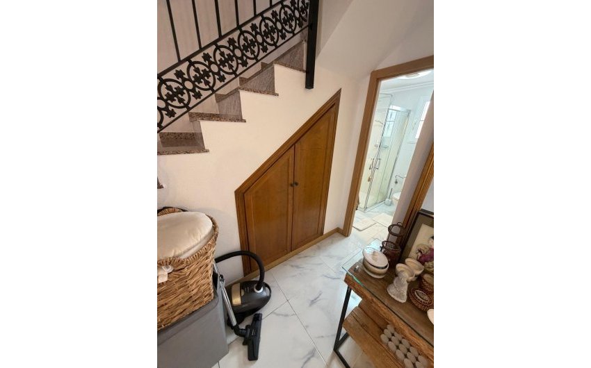 Herverkoop - Bungalow -
Torrevieja - Zona Los Frutales