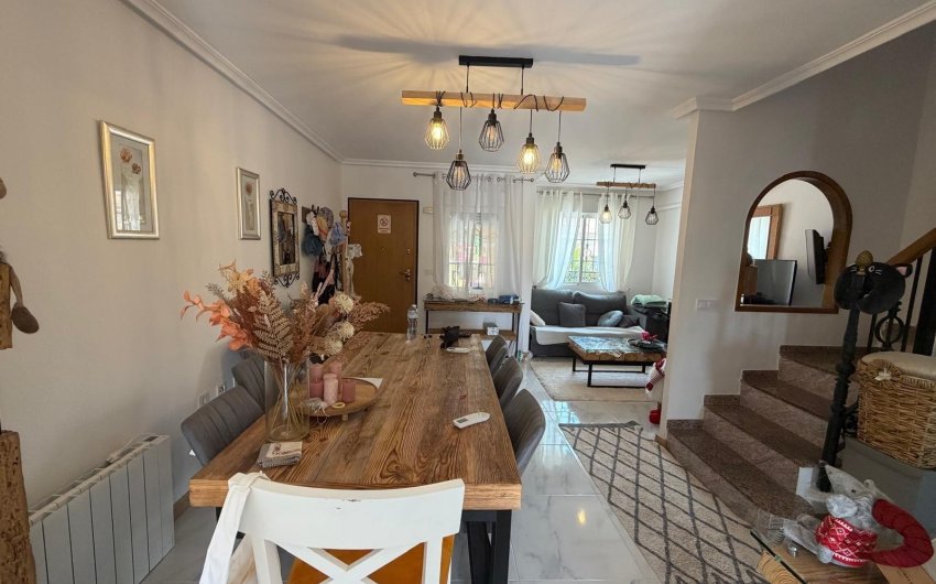 Herverkoop - Bungalow -
Torrevieja - Zona Los Frutales