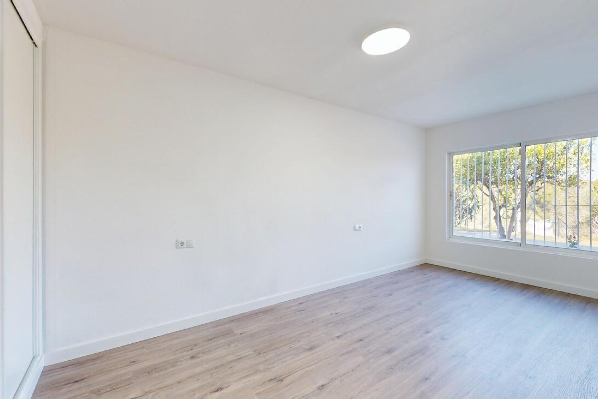 Herverkoop - Bungalow -
Villamartin - Costa Blanca