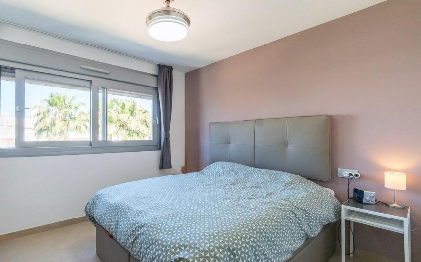 Herverkoop - Bungalow -
Vistabella Golf Entre Naranjos - Inland