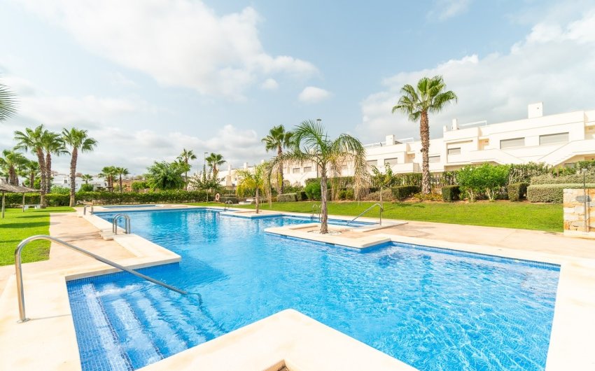 Herverkoop - Bungalow -
Vistabella Golf Entre Naranjos - Inland