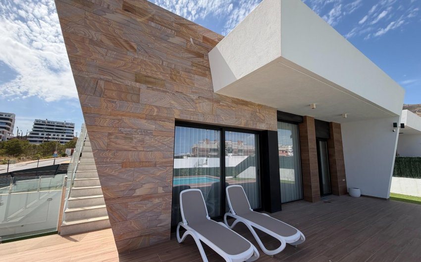 Herverkoop - Casa -
Finestrat - Balcón de Finestrat-Terra Marina