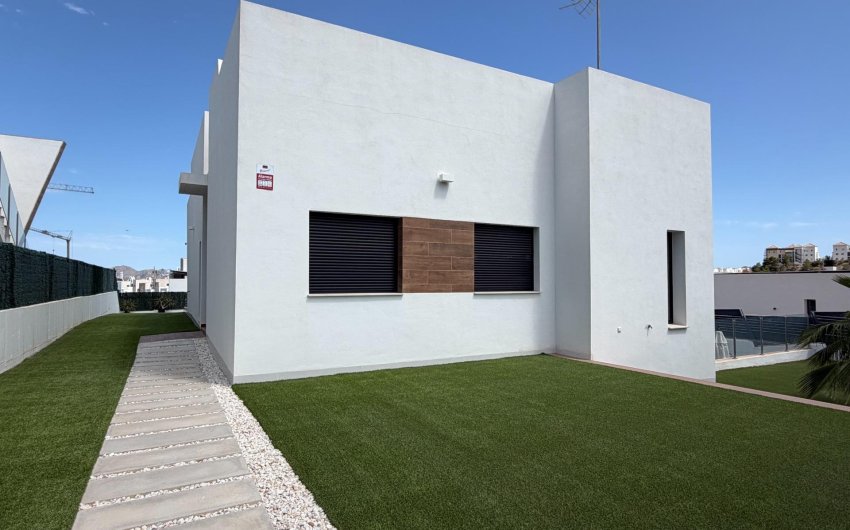 Herverkoop - Casa -
Finestrat - Balcón de Finestrat-Terra Marina