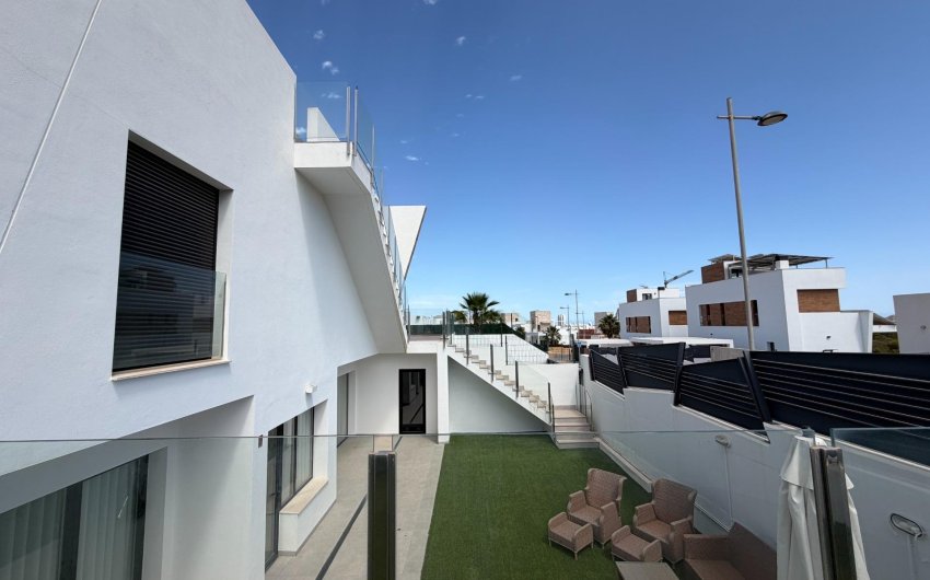 Herverkoop - Casa -
Finestrat - Balcón de Finestrat-Terra Marina