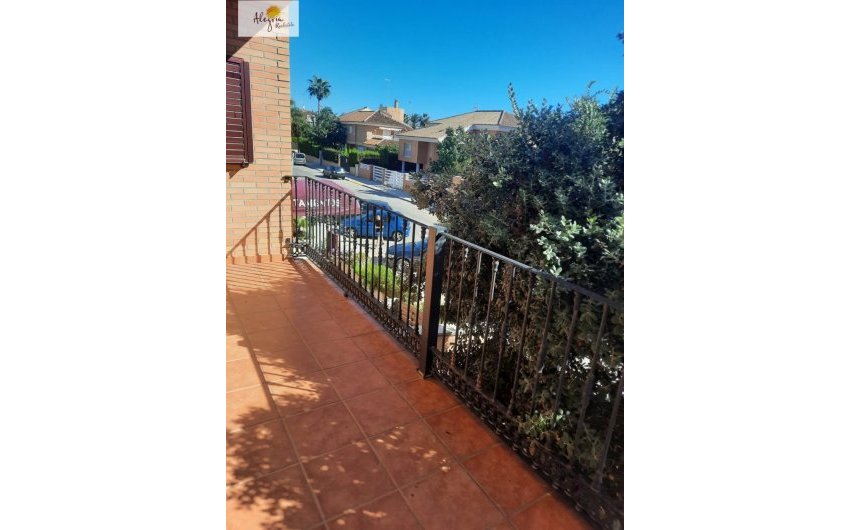 Herverkoop - Chalet -
Canet d'en Berenguer - Canet d En Berenguer  Zona cerca Playa