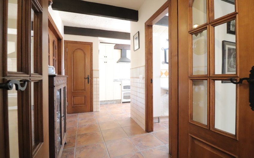 Herverkoop - Country House -
Albatera - Albatera - Country