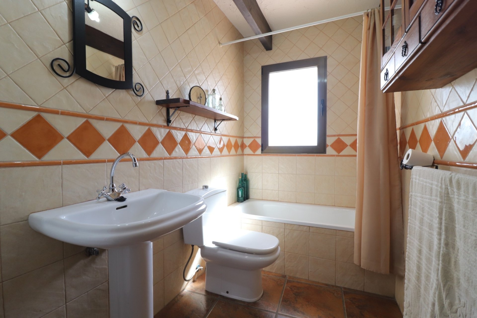Herverkoop - Country House -
Albatera - Albatera - Country