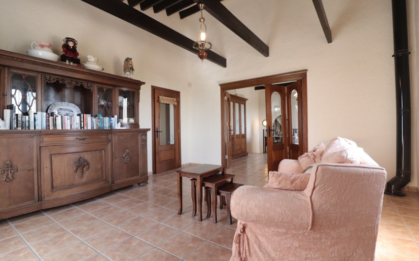 Herverkoop - Country House -
Albatera - Albatera - Country