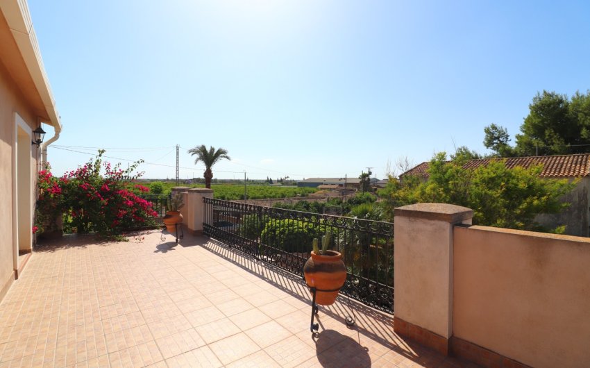Herverkoop - Country House -
Albatera - Albatera - Country