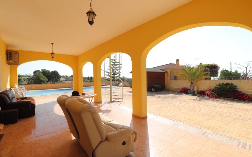 Herverkoop - Country House -
Albatera - Albatera - Country