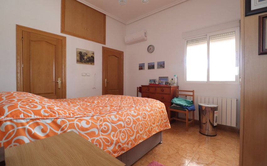 Herverkoop - Country House -
Albatera - Albatera - Country