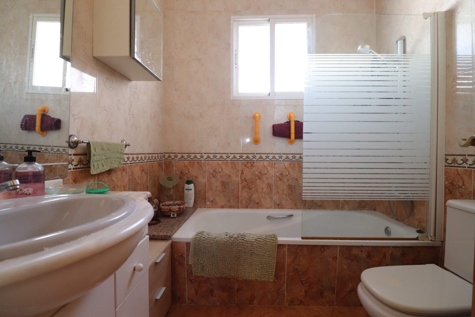 Herverkoop - Country House -
Albatera - Albatera - Country