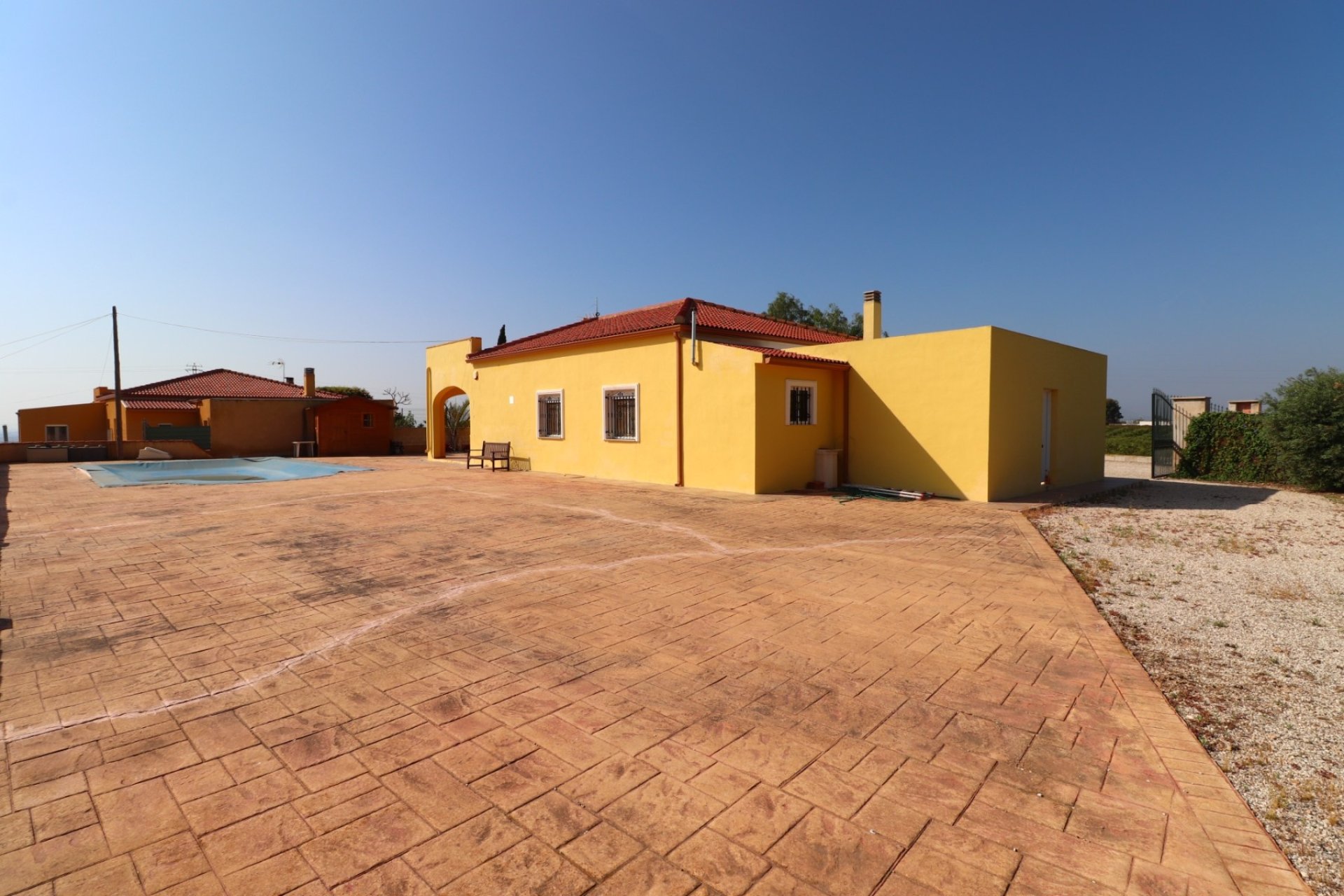 Herverkoop - Country House -
Albatera - Albatera - Country