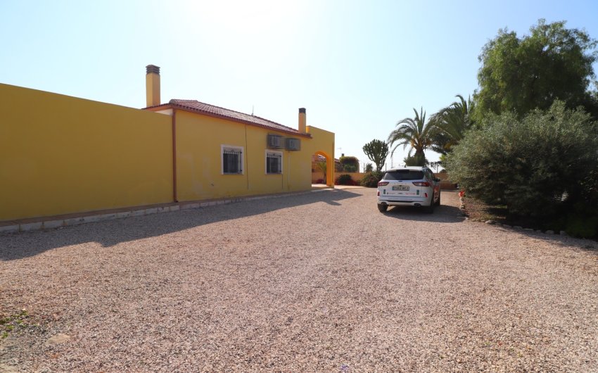Herverkoop - Country House -
Albatera - Albatera - Country