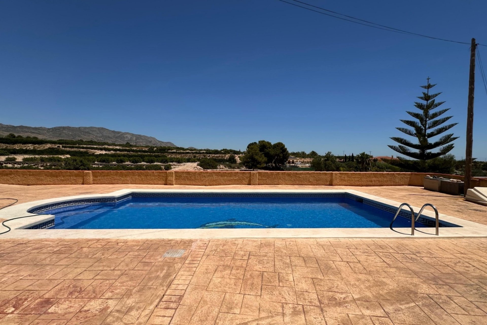 Herverkoop - Country House -
Albatera - Albatera - Country
