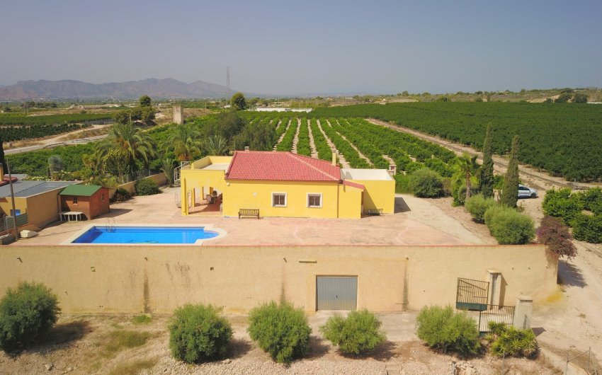 Herverkoop - Country House -
Albatera - Albatera - Country