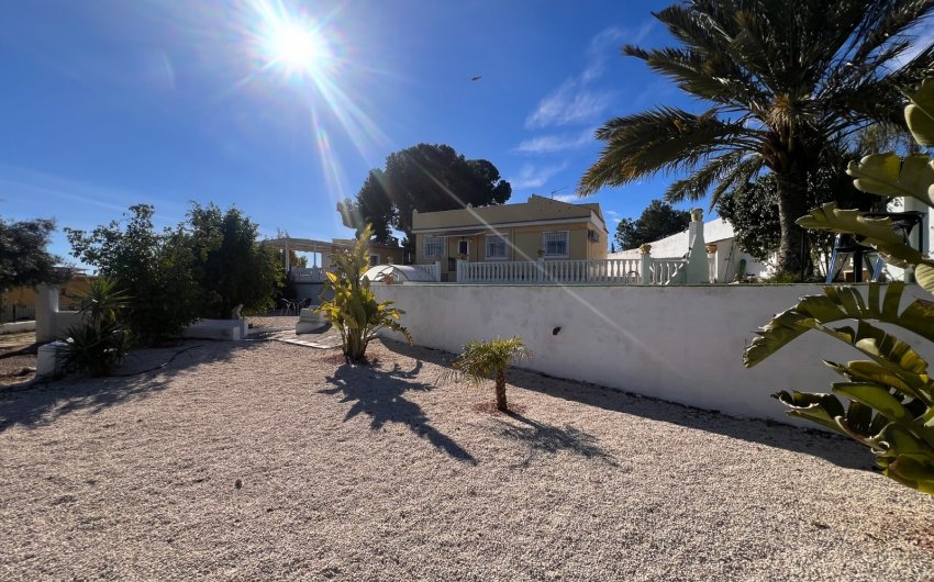 Herverkoop - Country House -
Alicante - Moralet - Cañada del Fenollar
