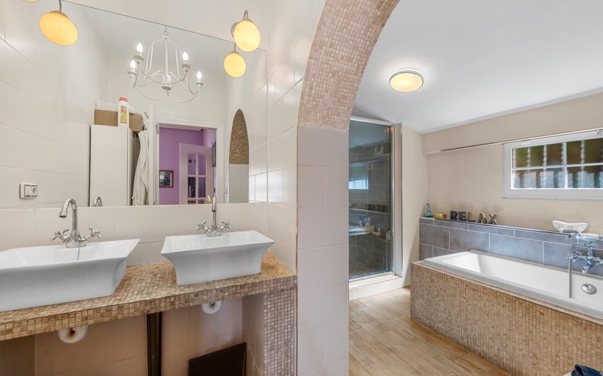 Herverkoop - Country House -
Almoradí - Las Heredades