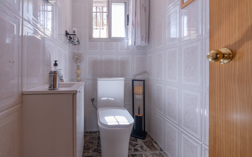 Herverkoop - Country House -
Bocairent - Inland