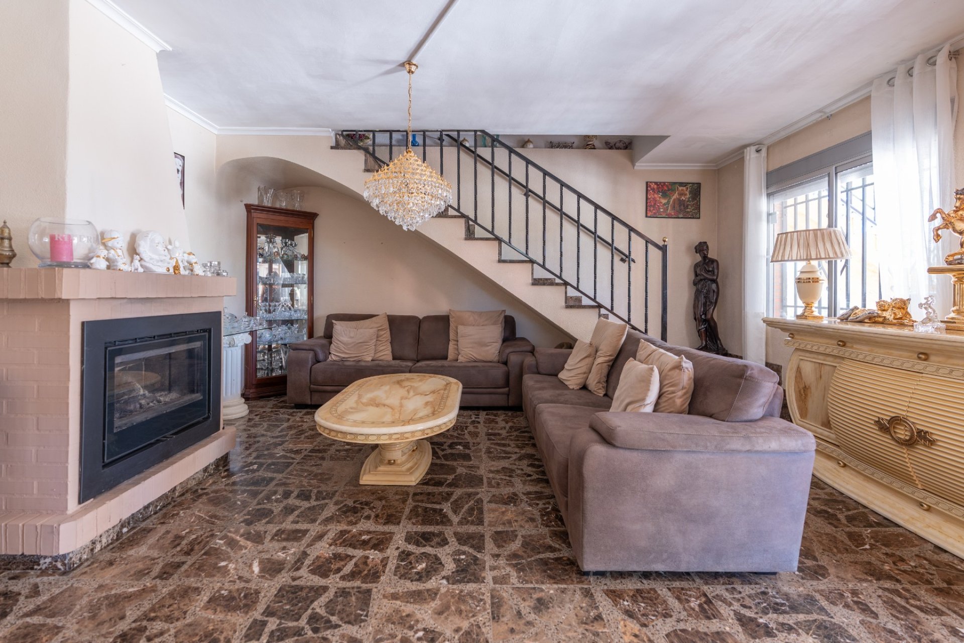 Herverkoop - Country House -
Bocairent - Inland