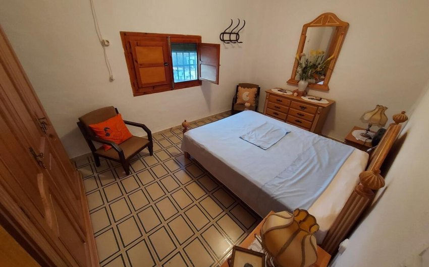 Herverkoop - Country House -
Calasparra - Inland