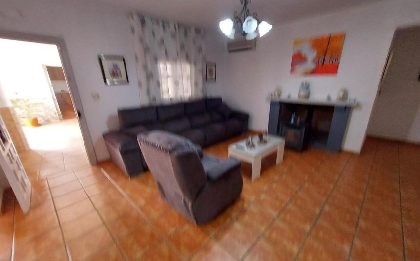 Herverkoop - Country House -
Calasparra - Inland