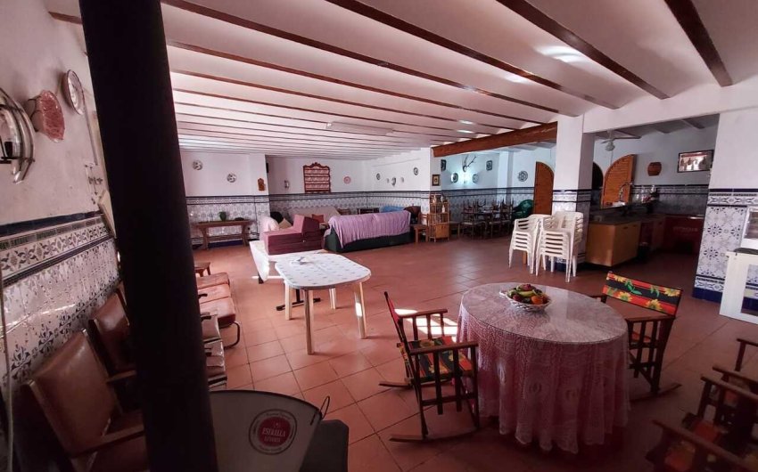 Herverkoop - Country House -
Calasparra - Inland