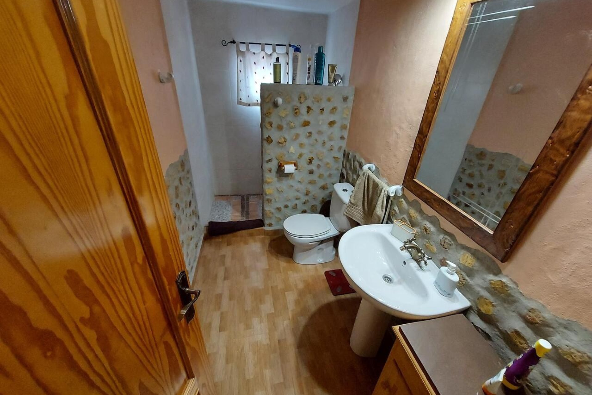 Herverkoop - Country House -
Calasparra - Inland