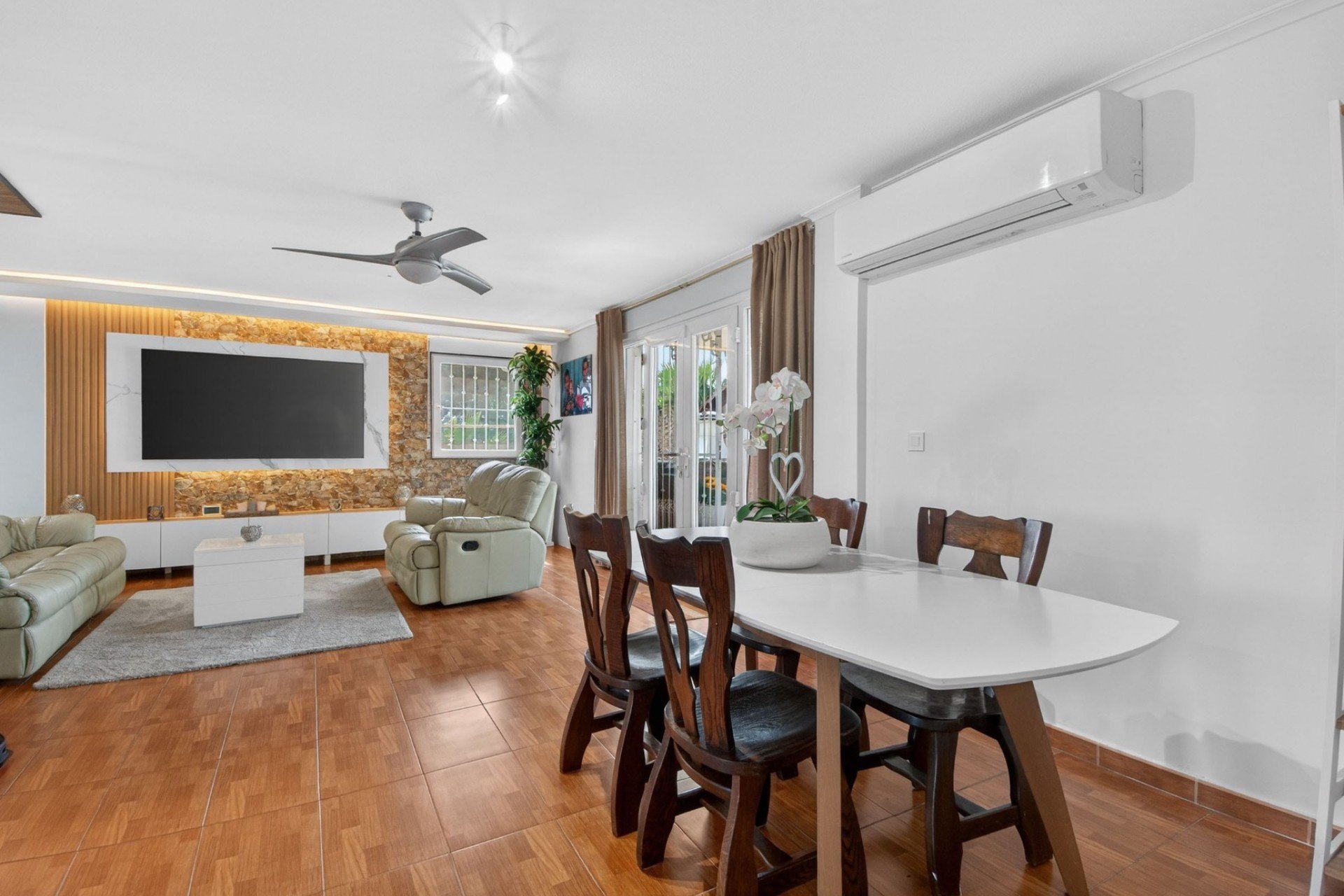 Herverkoop - Country House -
Cartagena