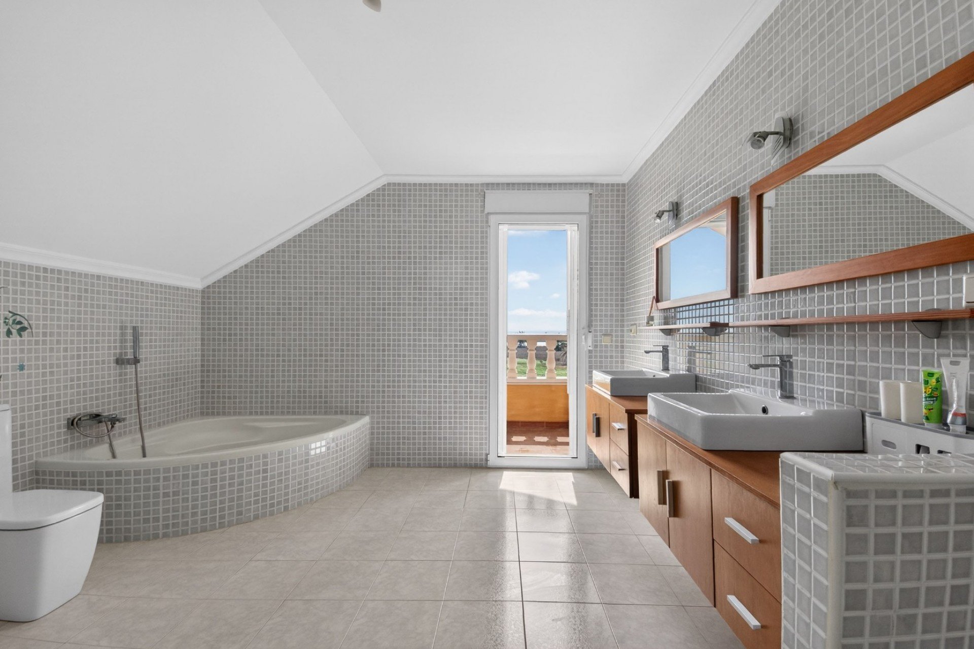 Herverkoop - Country House -
Cartagena