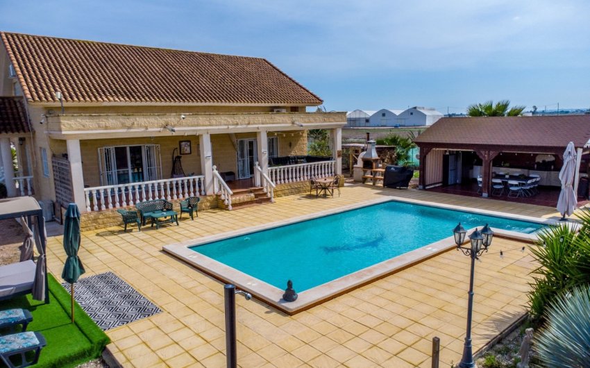 Herverkoop - Country House -
Cartagena