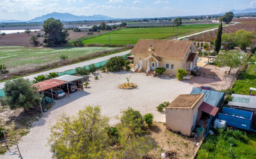 Herverkoop - Country House -
Cartagena