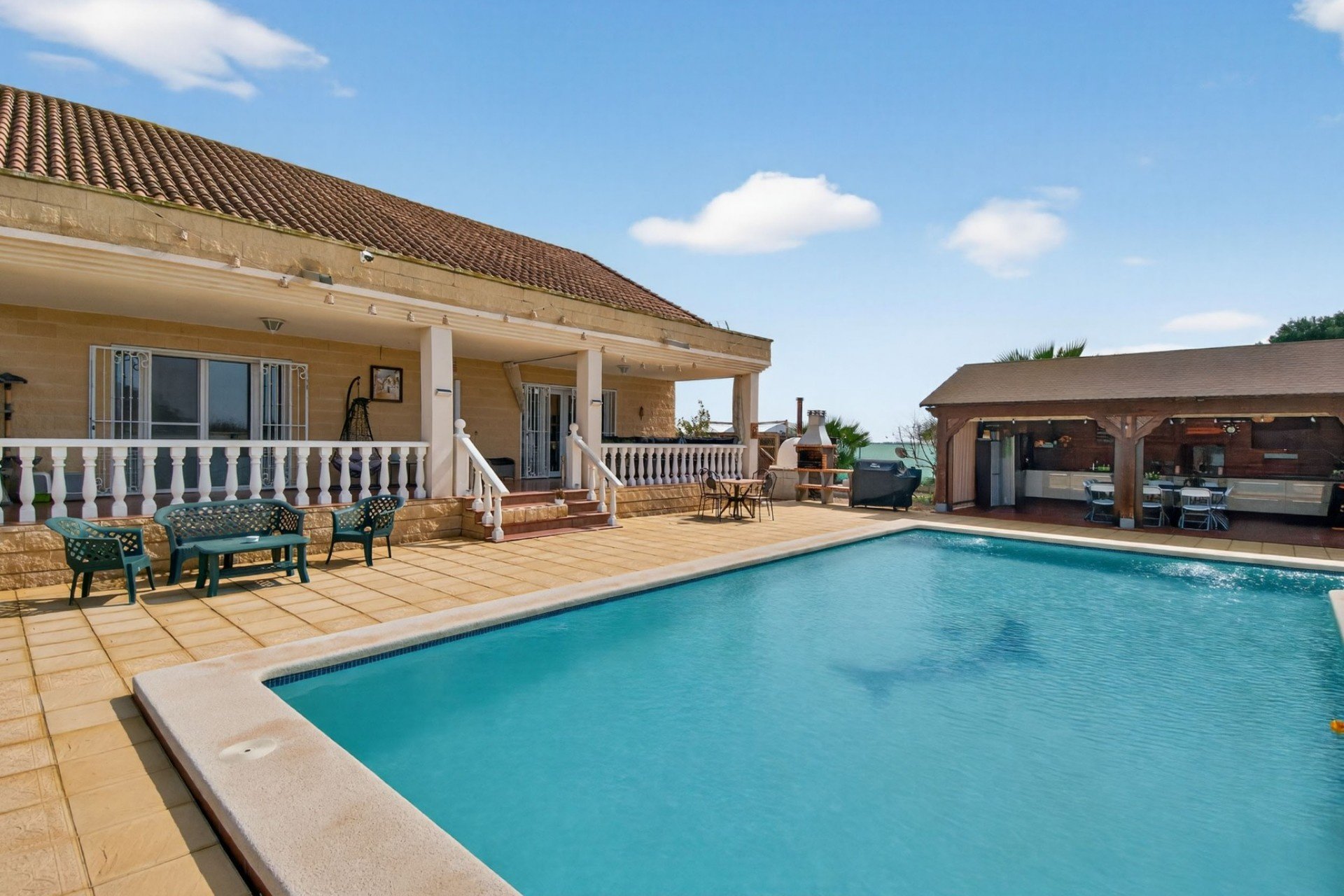 Herverkoop - Country House -
Cartagena