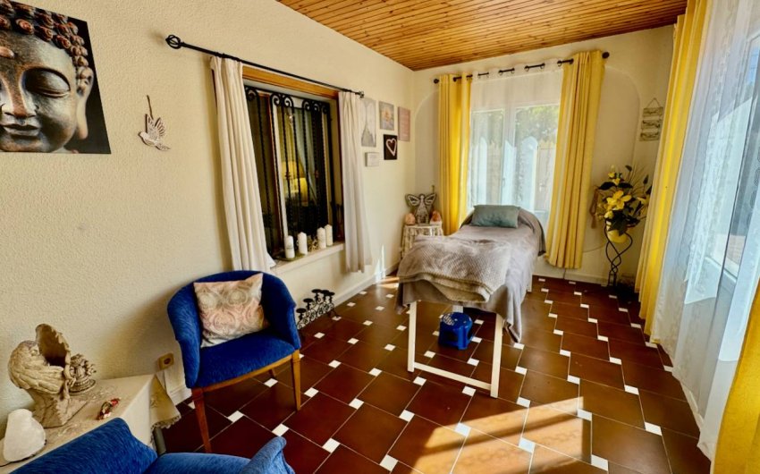 Herverkoop - Country House -
Castalla